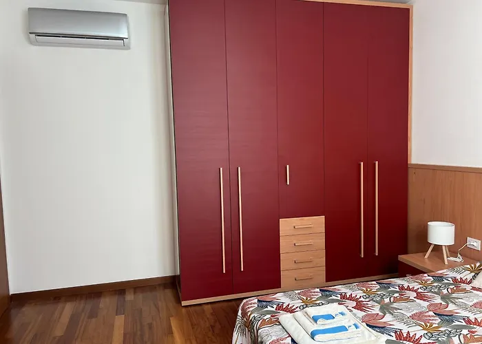 Abbondio - Vicino Al Centro Storico Apartment Como