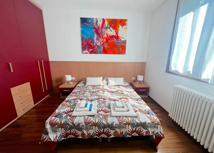 Apartment Abbondio - Vicino Al Centro Storico Como